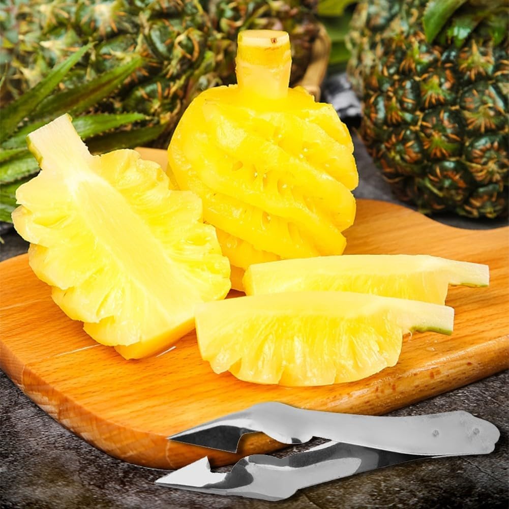 Stainless Steel Pineapple Corer and Slicer Clip, Ergonomic Fruit Huller Tool for Peeling and Hulling Strawberries, Compact Lightweight Design for Easy Kitchen Use