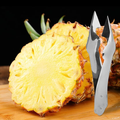 Stainless Steel Pineapple Corer and Slicer Clip, Ergonomic Fruit Huller Tool for Peeling and Hulling Strawberries, Compact Lightweight Design for Easy Kitchen Use