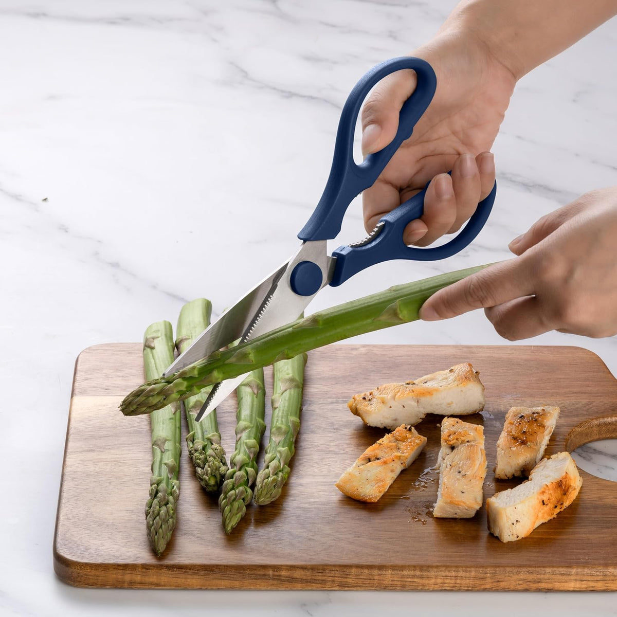 Kitchen Scissors- Stainless Steel Kitchen Shears, Cooking Scissors for Cutting Meat, Chicken, Herbs and Produce with Blade Cover and Soft Grip Handles (Brown)