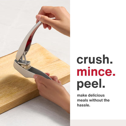 Susi 3 Garlic Press - Garlic and Ginger Mincer - Built-In Cleaner - Garlic Crusher, Mincer and Peeler - Dishwasher Safe - Cast Aluminum