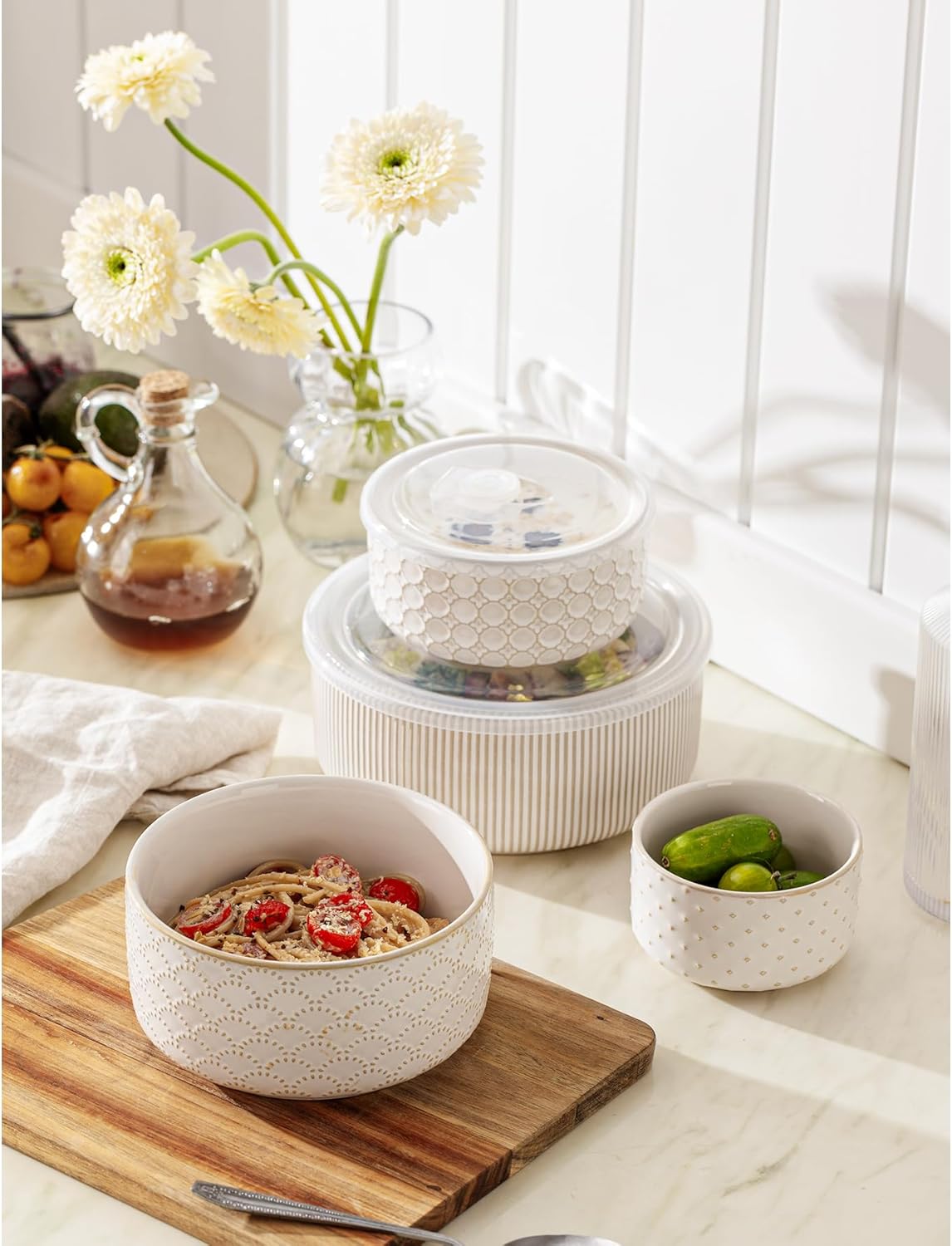 Serving Bowls with Lids, Ceramic Embossed Nesting Mixing Bowls, Set of 4, Serving Bowls Set for Food Storage, Popcorn, Salad etc, Microwave & Dishwasher Safe, 10/18/33/50 OZ, Off-White