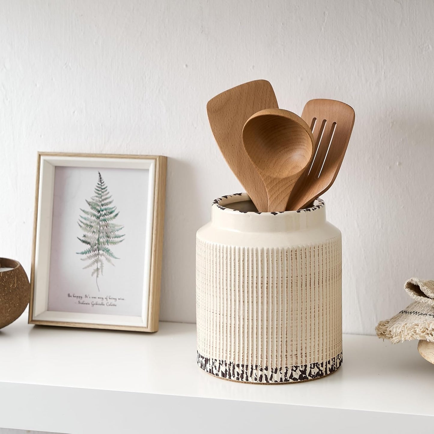 JIEMEI HOME Kitchen Utensil Holder, Ceramic Stable Utensil Crock for Countertop, 7.2" Large Utensil Organizer with Cork Mat, Removable Bamboo Divider for Kitchen Décor and Accessories, Wild Sage Earth