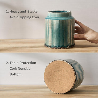 JIEMEI HOME Kitchen Utensil Holder, Ceramic Stable Utensil Crock for Countertop, 7.2" Large Utensil Organizer with Cork Mat, Removable Bamboo Divider for Kitchen Décor and Accessories, Wild Sage Earth