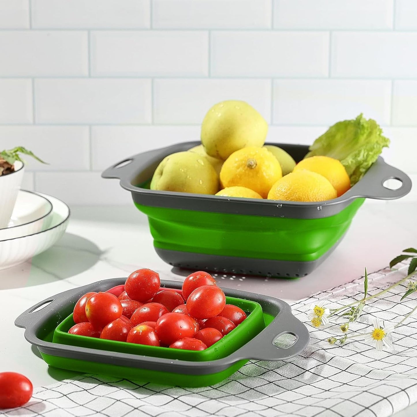 2 PCS Collapsible Colander, Collapsible Strainers for Kitchen, 11.5 inch Silicone Strainer and 9.5 inch Silicone Colander for Draining Vegetable fruit, Kitchen Food Strainer, Blue (Blue)