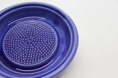 Japanese Grater Traditional Handcrafted Porcelain Minoyaki Indigo Blue with Mini Bowl and Lid for grating Radish Garlic Ginger (Indigo Blue, φ 4.33)