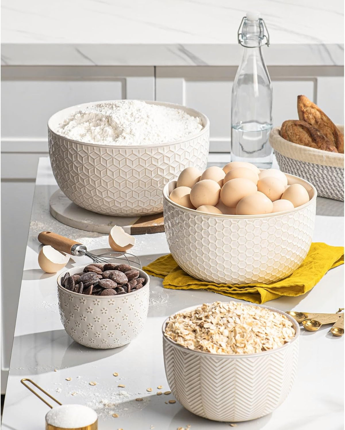 Ceramic Mixing Bowls, Embossed Nesting Bowls Set of 4, Mixing Bowl Set for Serving, Baking, Cooking and Gift, Microwave and Dishwasher Safe, 20/47/99/148 oz, Off-White