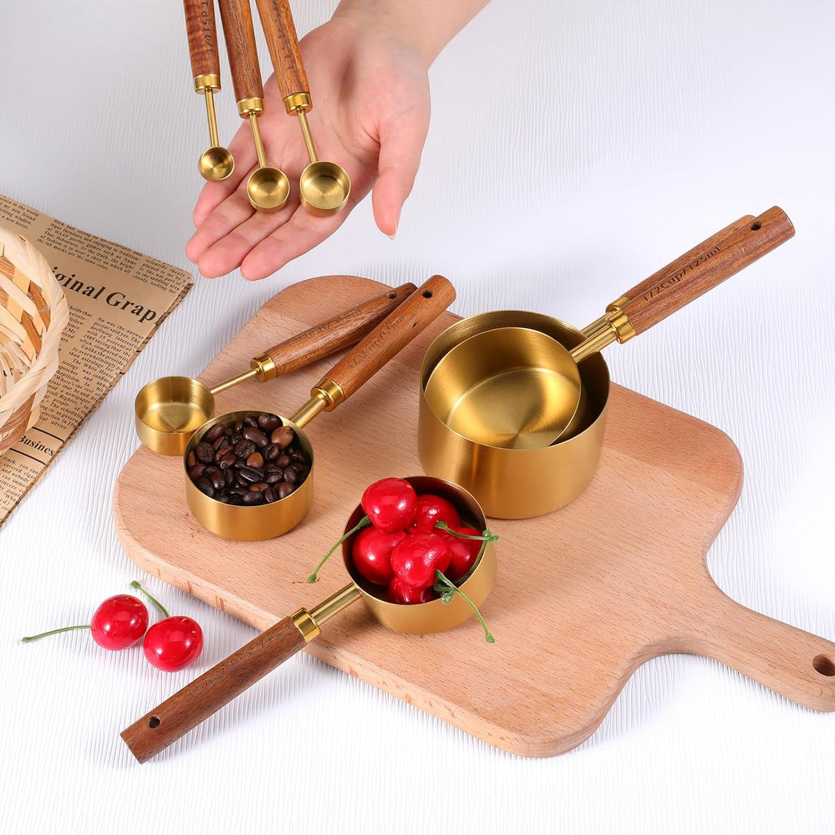 Stainless Steel Measuring Cups Set and Measuring Spoons Wooden Handle Metal Measure Cups and Spoons for Cooking and Baking, 8 Piece