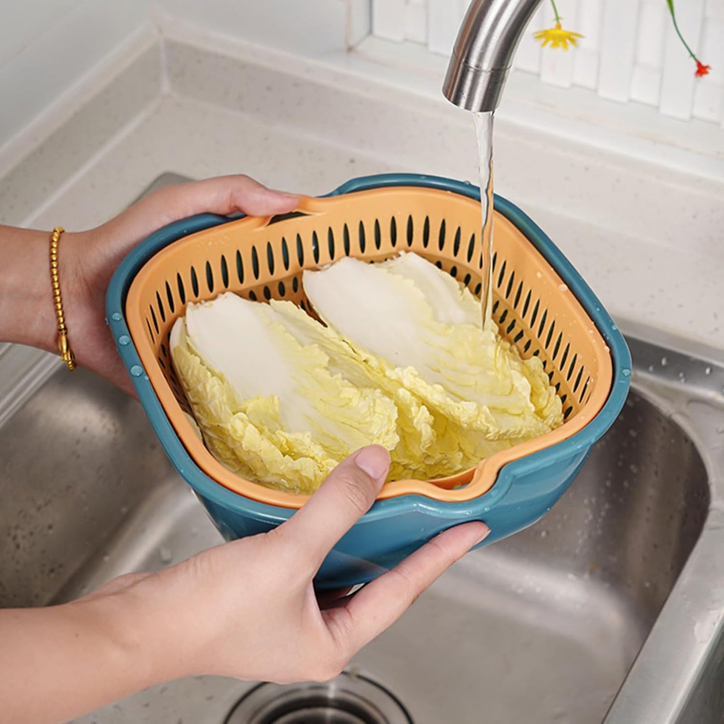 Vegetable Washing Baskets in The Kitchen, Kitchen Nesting Vegetable Fruit Washing Soaking Basket Plastic 2 in 1 Drain Colander Bowl Set Kitchen Fruit Washing Basin Strainer (M)