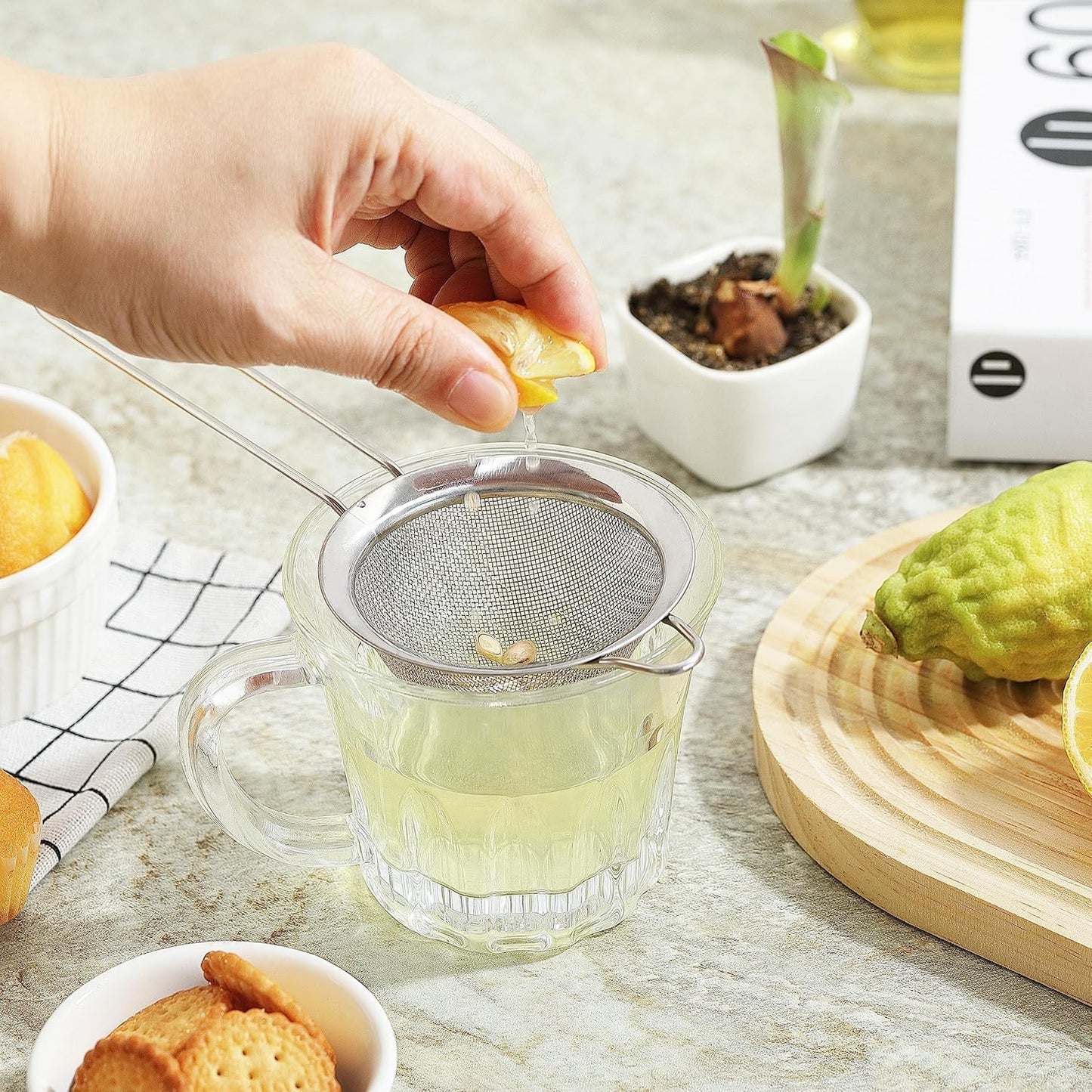 3.35 Inch Silver Fine Mesh Strainer, Stainless Steel Metal Handheld Small Mini Sieve Strainer, Kitchen Food Strainer with Handle for Cocktail, Tea, Coffee and Juice