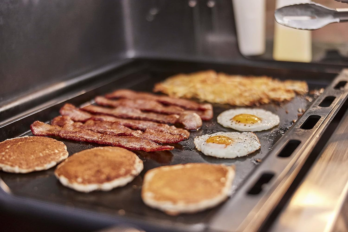 ® Griddle Breakfast Kit with 2 Egg Rings & Pancake Batter Dispenser