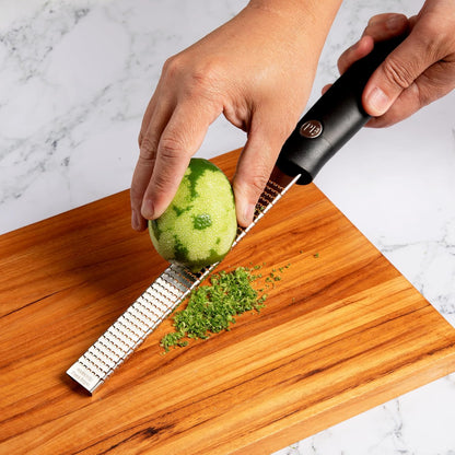 Rasp Grater - Premium Stainless Steel Zester & Grater for Citrus, Garlic, Ginger, Chocolate & Hard Cheese - Comfort Grip Handle, Dishwasher Safe, Fine Etched Teeth for Effortless Shavings