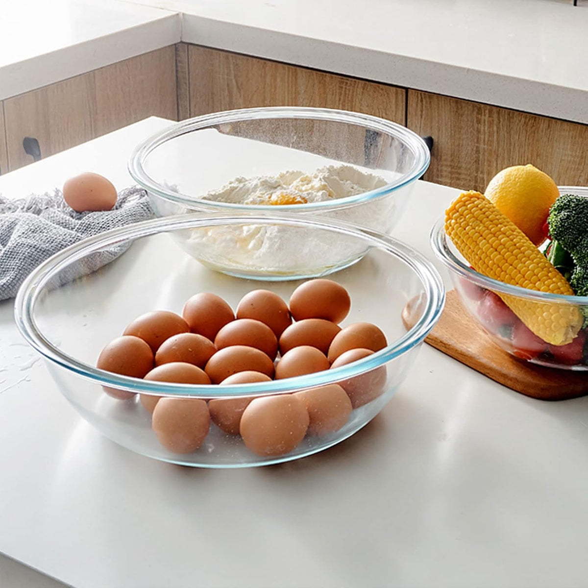 Glass Mixing Bowl Set with Airtight Lids for Kitchen Baking Prepping, Serving, Cooking 0.6QT, 1.1QT, 2.2QT, 4QT Salad Bowl Set with Lids, Dishwasher and Microwavable Safe