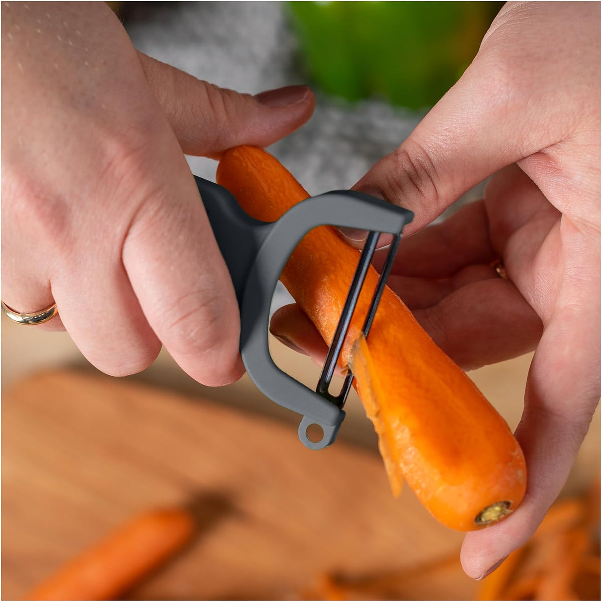 Bar Keeper’s Friend – Original Swiss Peeler Set (2-Pack) | Professional Citrus Garnish & Vegetable Peeler Duo | Razor-Sharp, Lightweight, Made in Switzerland