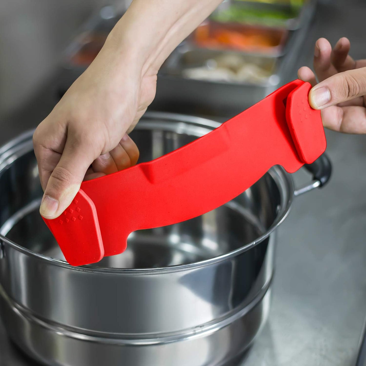 Clip On Strainer Silicone for Pots, Standard 8.86 x 3.55in, Purple | Food-grade BPA-free, Fits Pots Pans Bowls, Dishwasher Safe, for Pasta Noodles Vegetable Fruits, Space-saving Kitchen Gadget