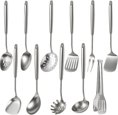 Newness Metal Fish Turner Spatula Stainless Steel for Kitchen Use, Small Griddle Egg Spatula, Flexible, Polished Metal, Corrosion Resistant, Kitchen Slotted Turner with Thin Edge Ideal for Turning,11"