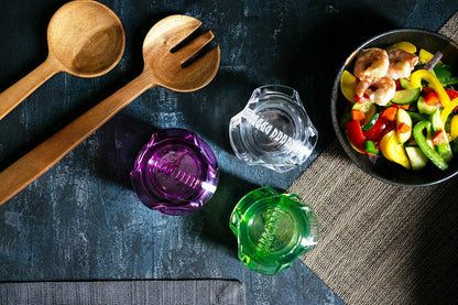 Garlic Twister 4th Gen – Garlic Mincer & Garlic Press in One - for Ginger, Herbs, Nuts & more, BPA-Free, Dishwasher Safe, 3–5 Clove Capacity - Clear