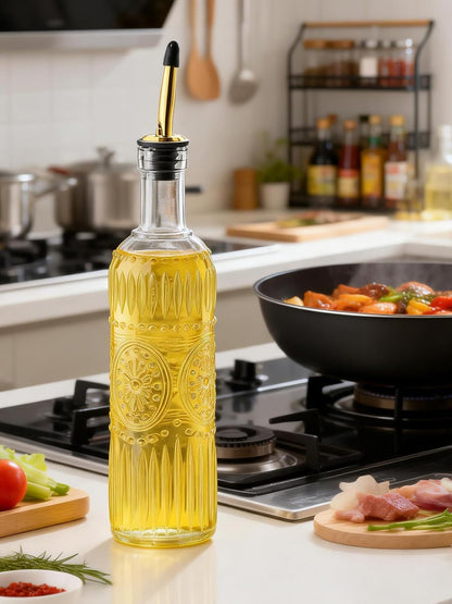 2 Pcs Olive Oil Dispenser Bottle for Kitchen,17oz Clear Glass Cooking Oil and Vinegar Dispenser Set, Coffee Syrup Dispenser with 2 Pourers and 1 Funnel (Two squares)