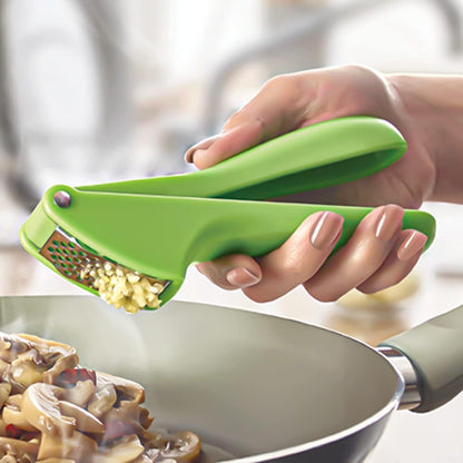 4 Cups Plastic Fat Separator with Bottom Release