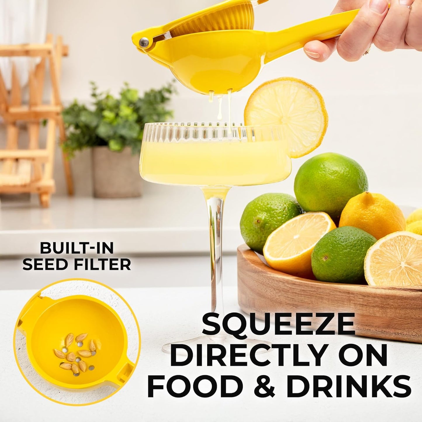 Metal Lemon Squeezer - Handheld Lemon Juicer Squeezer - Easy to Use Citrus Juicer - Manual Press for Extracting the Most Juice Possible - Extracts Every Last Drop