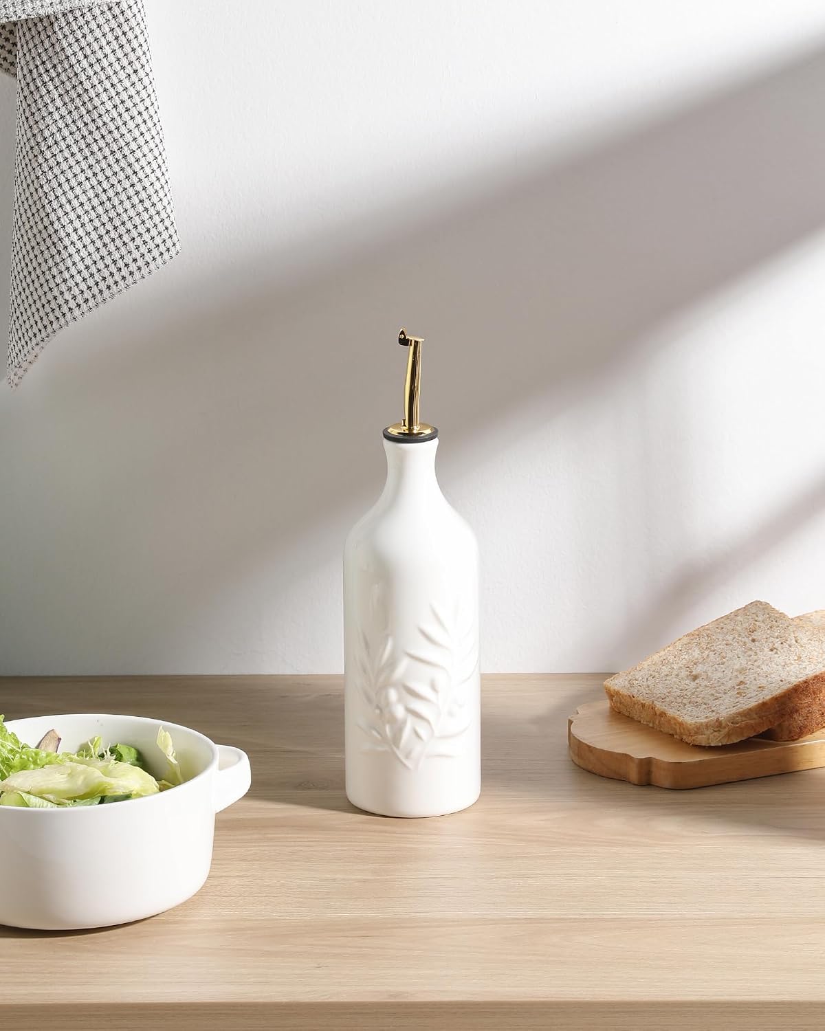 Sweejar Ceramic Olive Oil Dispenser Bottle, 20 Oz Relief Opaque Oil Cruet Protects Oil To Reduce Oxidation, Suitable for Storage Oil, Vinegar, Soy Sauce, Coffee Syrup, Liquids, Set of 1 (Beige)