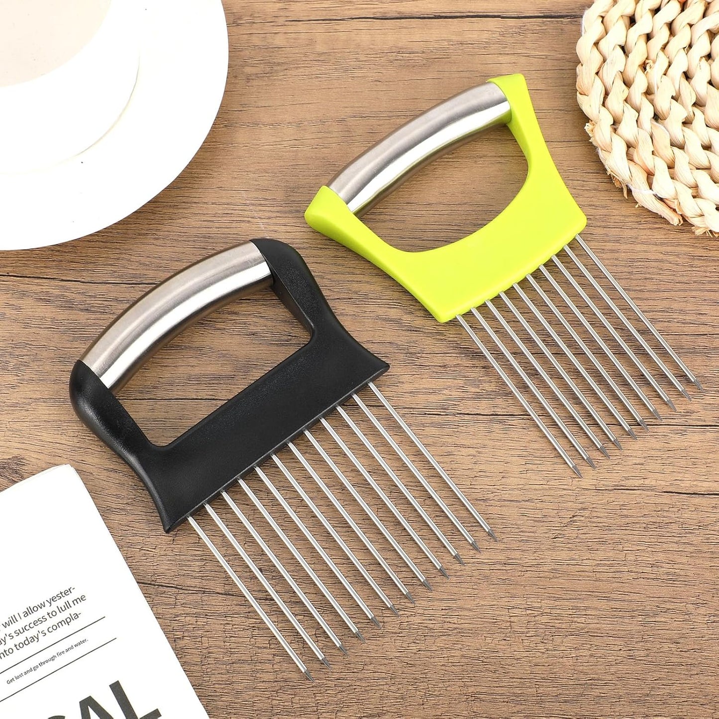 Onion Holder for Slicing, Extra-Large Stainless Steel Tomato and Potato Slicer with 16 Long Needles Versatile Food Slice Holder Home Kitchen Tool for Meat Onion Tomato Potato