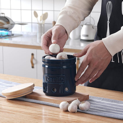 Garlic Keeper with Wooden Lid, 4.5-Inch Ceramic Garlic Holder 24oz (Navy)