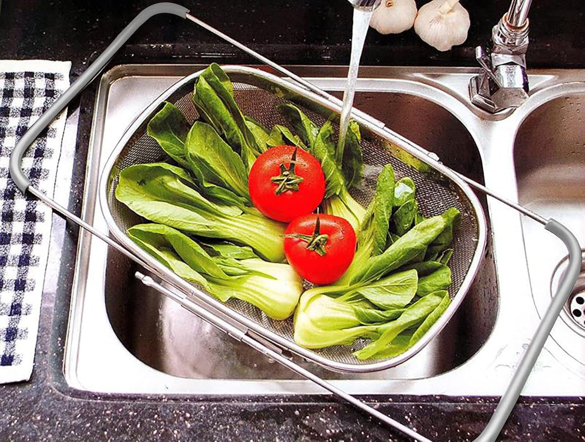 Over The Sink Colander, 6 Quarts Stainless Steel Oval Colander with Expandable Rubber Grip Handle, Fine Mesh Strainer Baskets Kitchen Colanders for Strain, Drain, Rinse Vegetable, Fruits, Beige