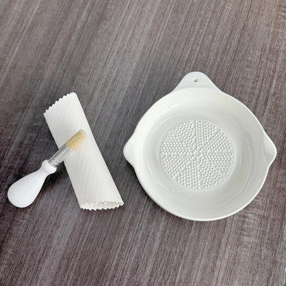 Ceramic Grater Plate for Ginger, Garlic, Onion, Cheese, Lemon, Chocolate, Vegetables and Fruits in Kitchen, White Garlic Grater with Peeler and Brush, Large
