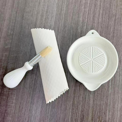 Ceramic Grater Plate for Ginger, Garlic, Onion, Cheese, Lemon, Chocolate, Vegetables and Fruits in Kitchen, White Garlic Grater with Peeler and Brush, Large