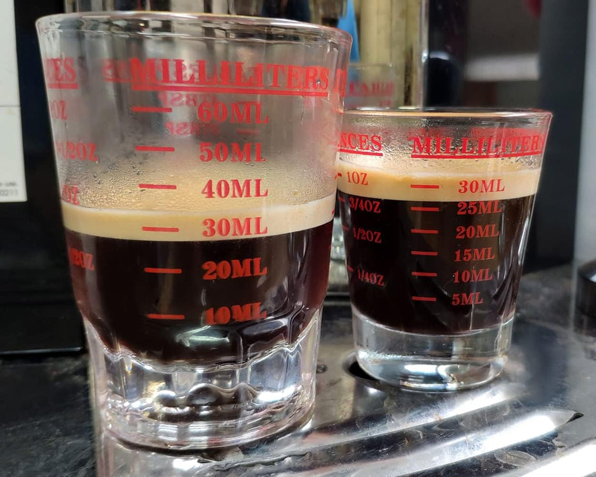 120 Milliliter Measuring Cup 2 Pieces Shot Glass Measuring Cup with 4 Kinds of Measuring Scale for Small Amount Liquid (Red, 120 ml)