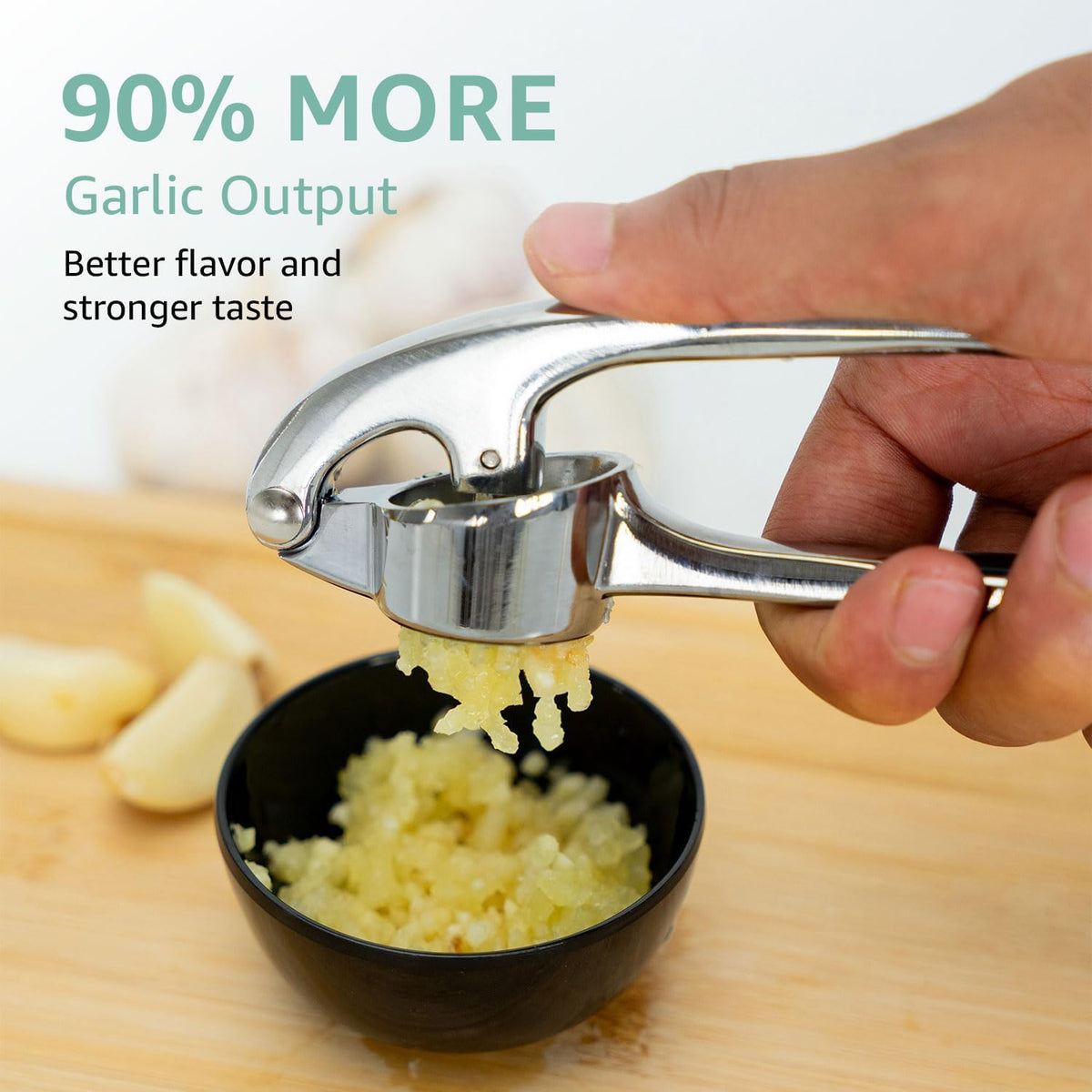 Garlic Press Crusher & Mincer – Easy Squeeze Ergonomic Handle, Heavy Duty Zinc Alloy, Dishwasher Safe, Includes Peeler & Cleaning Brush – Garlic Ginger Crusher Tool (Black)