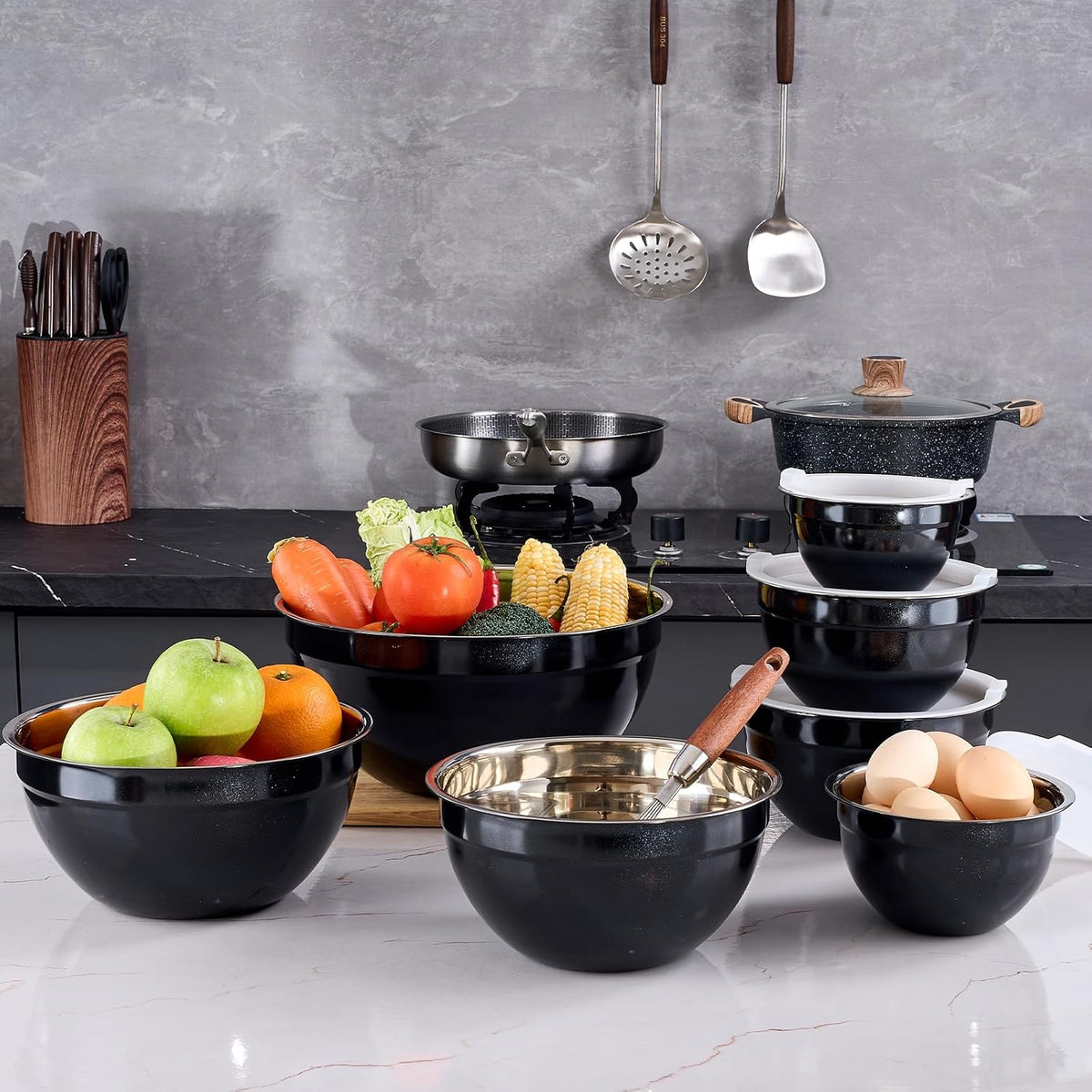 Gold Mixing Bowls With Airtight Lids,Stainless Steel Bowl,Salad Bowls 7 Piece Colorful Nesting Bowl Gold Kitchen Accessories,Size 7,3.6,2.7,2.1,1.5,1.1,0.8QT Stackable Design