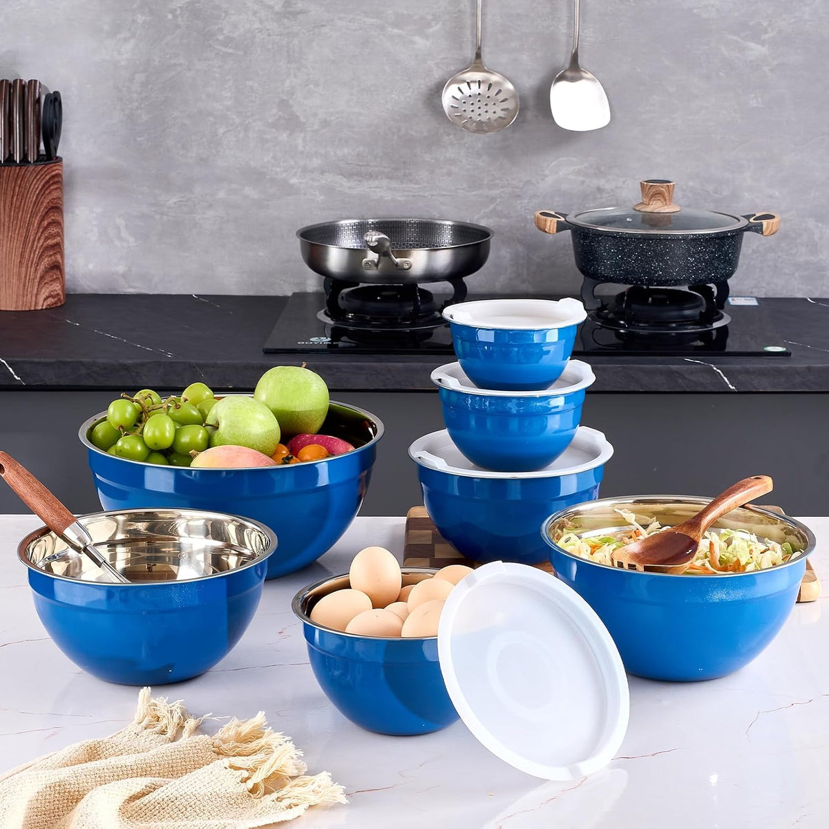 Gold Mixing Bowls With Airtight Lids,Stainless Steel Bowl,Salad Bowls 7 Piece Colorful Nesting Bowl Gold Kitchen Accessories,Size 7,3.6,2.7,2.1,1.5,1.1,0.8QT Stackable Design