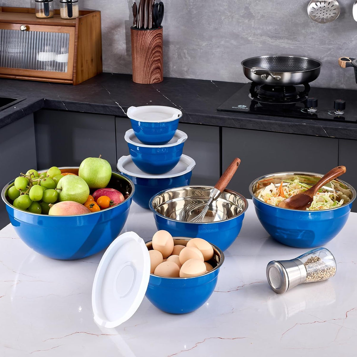 Gold Mixing Bowls With Airtight Lids,Stainless Steel Bowl,Salad Bowls 7 Piece Colorful Nesting Bowl Gold Kitchen Accessories,Size 7,3.6,2.7,2.1,1.5,1.1,0.8QT Stackable Design