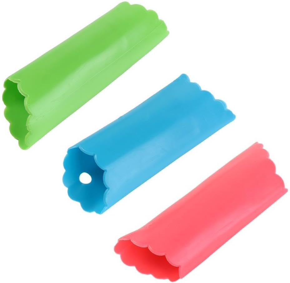 Garlic Skin Remover Safety Garlic Roller Tube with Hole Silicone Portable Garlic Peeling Press(Pink)