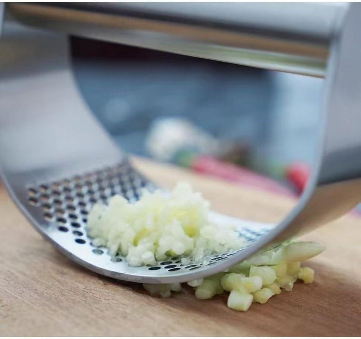 Stainless Steel Garlic Presser 430 rocking motions steel ring garlic press rocking crusher rocker