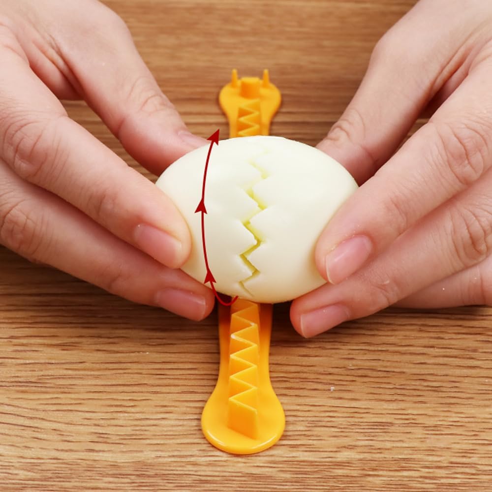 4 PACK Fancy Cut Eggs Cutters, Fancy Cooked Eggs Cutter Multi-functional Household Egg Cut Flower Shaper, Exquisite Kitchen Accessories, Easy to Clean (2 Shapes)