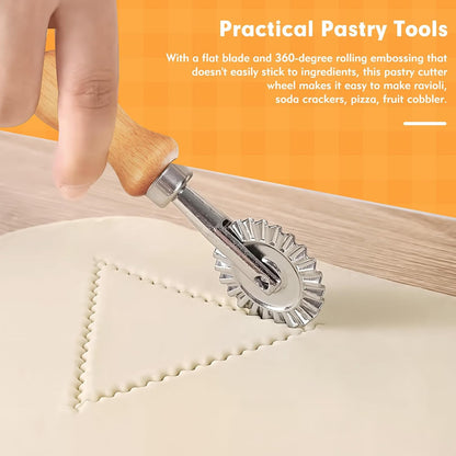2Pcs Pasta Cutter Wheel Stainless Steel Fluted Pastry Ravioli Cutter Wheel with Wooden Handle Pastry Crimper for Home Kitchen