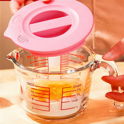 Glass Measuring Cups with Lids Set, Borosilicate Glass V-Shaped Spout Microwave Safe Scales Milk Cup for Cooking Baking (Pink, 2CUP)
