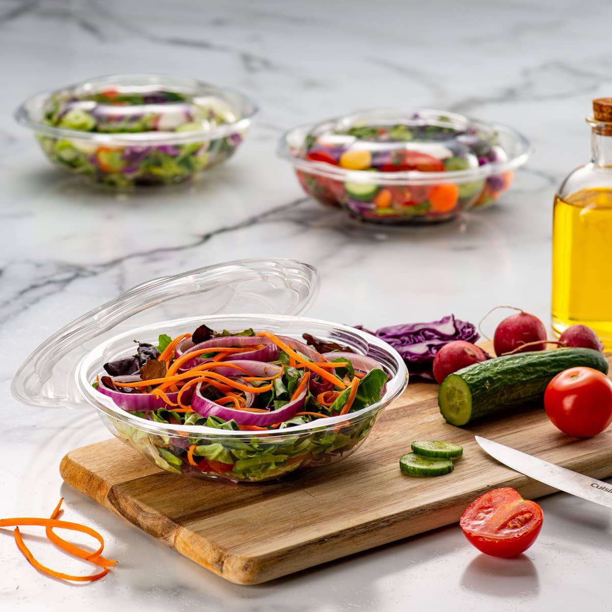[18 oz. - 50 Count Clear Plastic Salad Bowls with Lids, Disposable Salad Containers - Perfect for Takeout, Salads, and Meal Prep (Formerly Comfy Package)