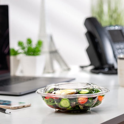 [18 oz. - 50 Count Clear Plastic Salad Bowls with Lids, Disposable Salad Containers - Perfect for Takeout, Salads, and Meal Prep (Formerly Comfy Package)