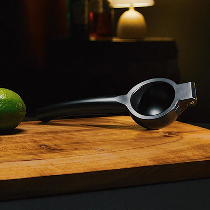 Black Citrus Press, Citrus Juicer, Lemon Squeezer for Cocktails, Bar Accessories, Matte Black Lime Juicer, Metal, Set of 1