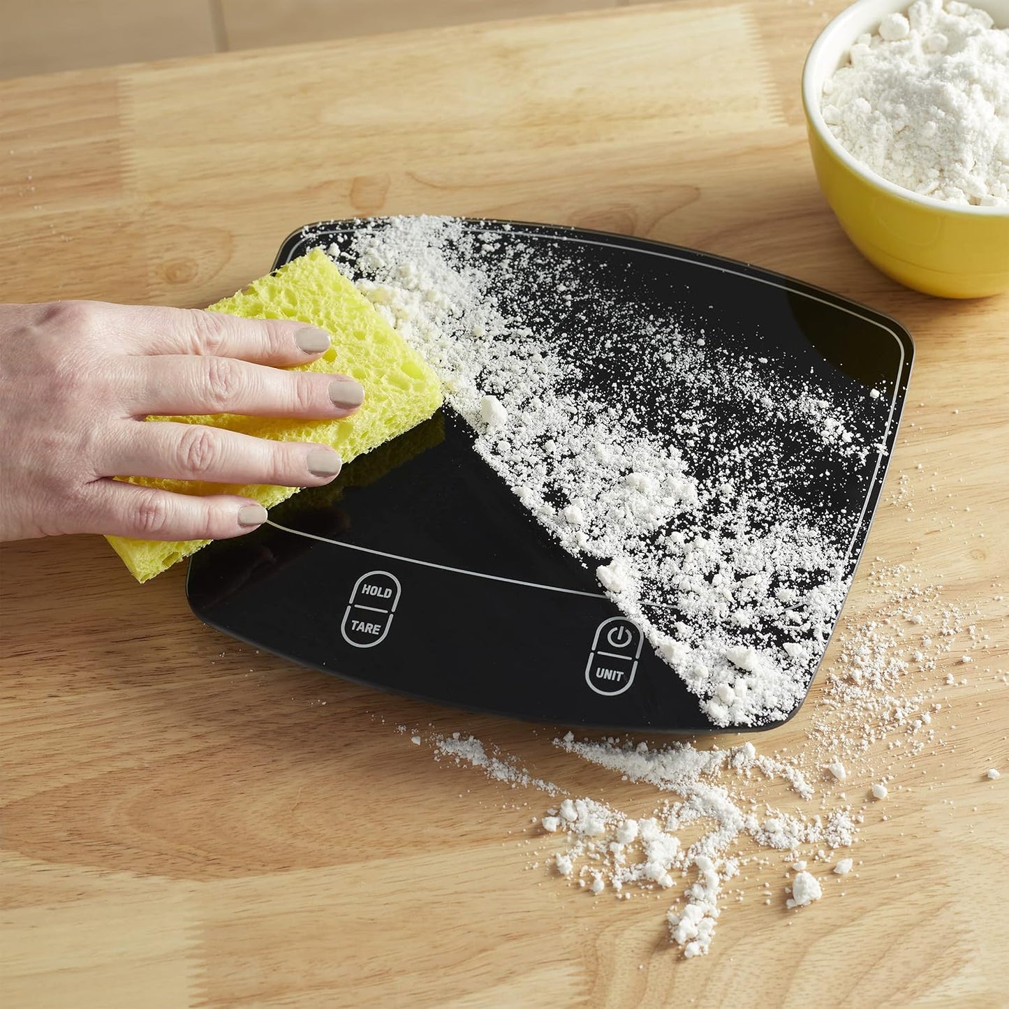 Waterproof Digital Kitchen Scale, 11 pounds, Black