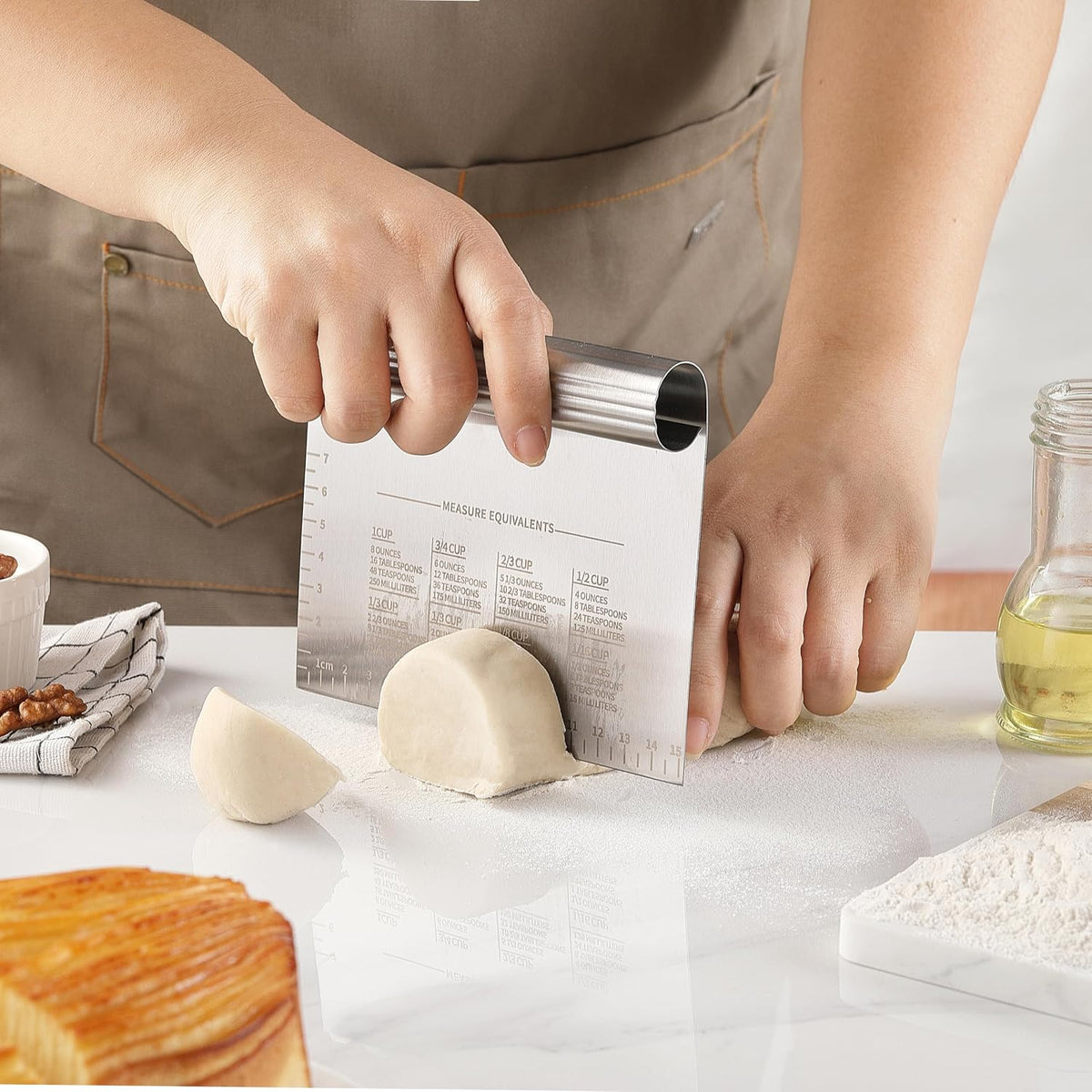 2PCS Dough Pastry Bench Cutter Scraper, Stainless Steel Kitchen Food Scraper with Protective Cover, Anti-Wear Laser-Engraved Measuring Scale and Ear Of Wheat, Dishwasher Safe (2Pack, 6 inch)