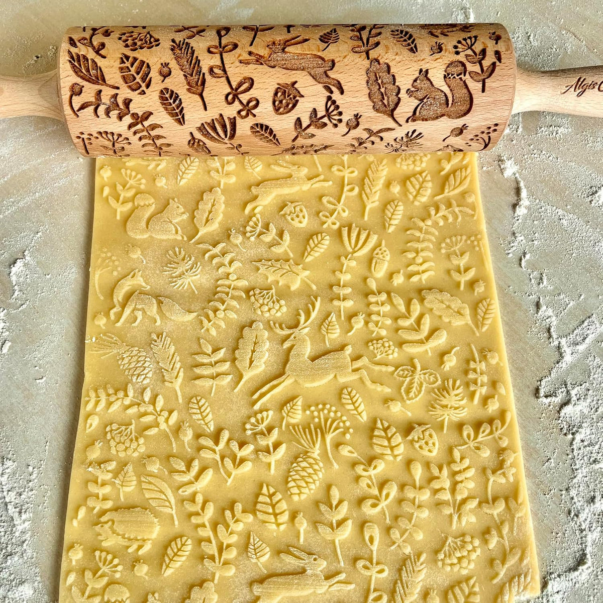 FLOWERING VINE Embossing Rolling Pin. Laser Engraved Dough Roller with Climbing Flowers Pattern for Embossed Cookies or Pottery