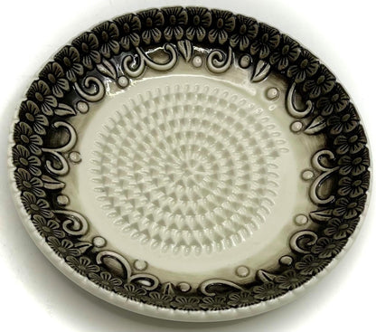 Premium Ceramic Garlic Grater Plate Set - Black Embossed