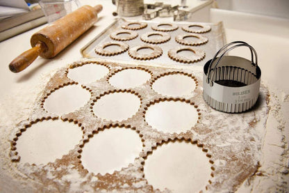 Biscuit Cutter Set 5-Pc, Stainless Steel Cookie Cutters with Handle | Dishwasher Safe, Etched inch/cm Markings, Gift-Ready Package, Ergonomic Arched Grip, Professional Baking Tools