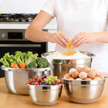 Stainless Steel Mixing Bowls Set with Lids & Silicone Base - 7-Piece Kitchen Gadgets Includes Colander, Grater, Egg Separator, Whisk - Nesting Bowls (1.5, 2, 2.5, 4.5 QT), Dishwasher Safe, Black