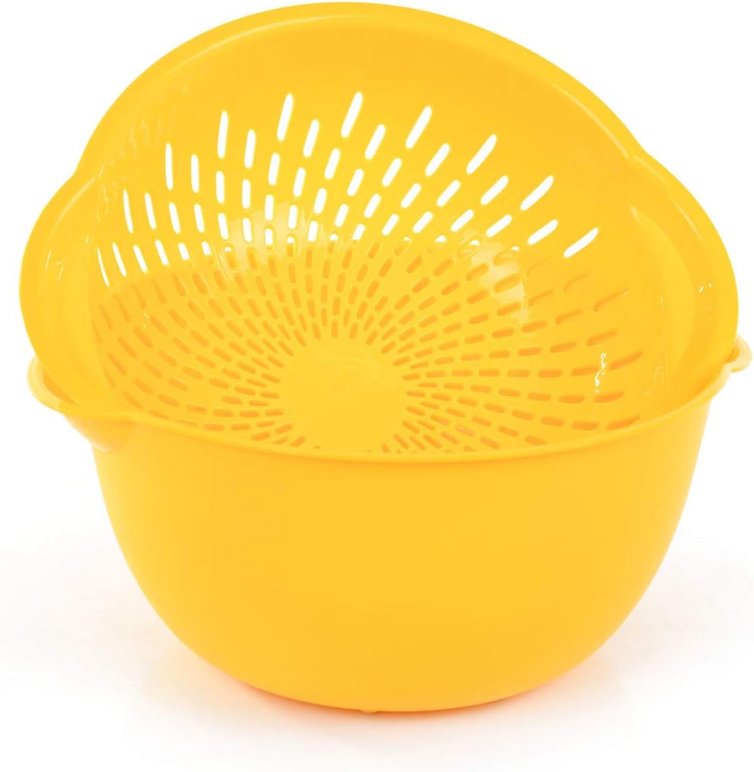 Home Mixing Bowl w/Colander (Large 4.5L, Red) - For Washing & Draining Fruits And Vegetables - Heavy Duty Plastic for Baking, Cooking Supplies - Dishwasher Safe