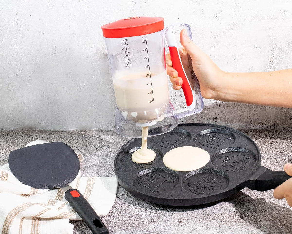 Mess-Free Pancakes Pourer & Cupcake Batter Dispenser | 4 Cup Capacity | Precision Pour Control & Easy-Squeeze Handle | BPA-Free Kitchen Tool for Waffles, Crepes & Muffins